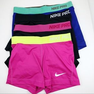 Nike Pro 2.5” Dry-Fit Shorts - 4 Pair - Size Small